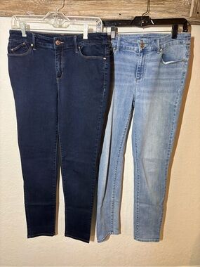 Chico’s Bundle of 2 Women’s Slim Jeans - Classic Stretch Fit - 4R/0R